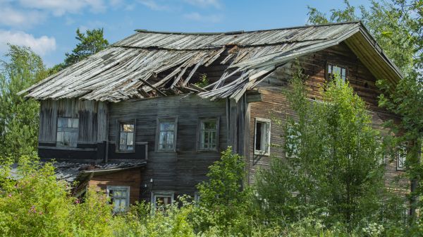 Cottage Demolition in Longmont